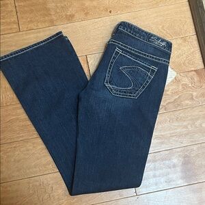 Silver Jeans Women's Dark Blue boot  Leg Jeans